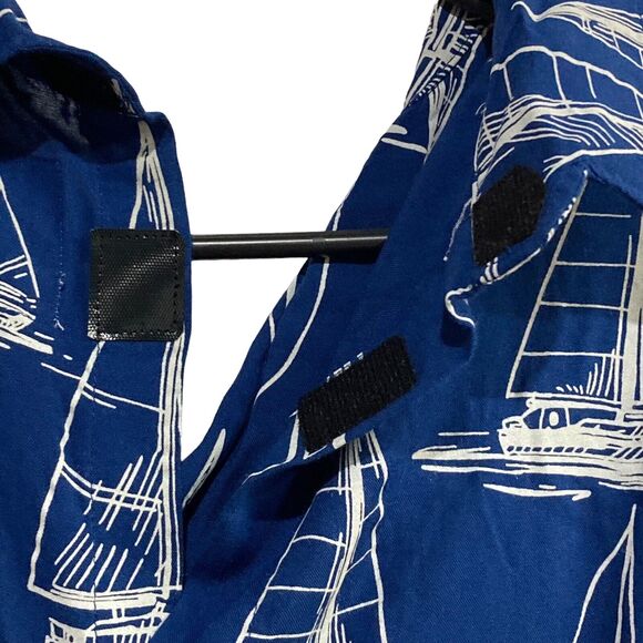 St Johns Bay Mens S 100% Viscose Sailboat Adaptive Short Sleeve Shirt Casual - Picture 6 of 7